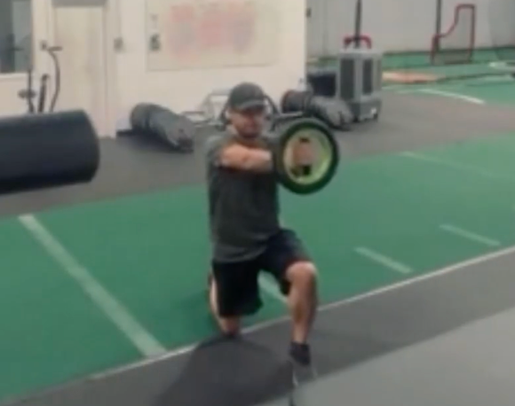 1/2 Kneeling Shooter